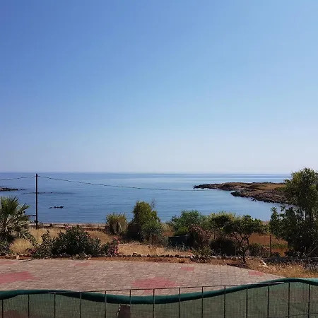 ベッド・アンド・ブレックファスト Anatoli 3*