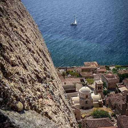 ベッド・アンド・ブレックファスト Anatoli