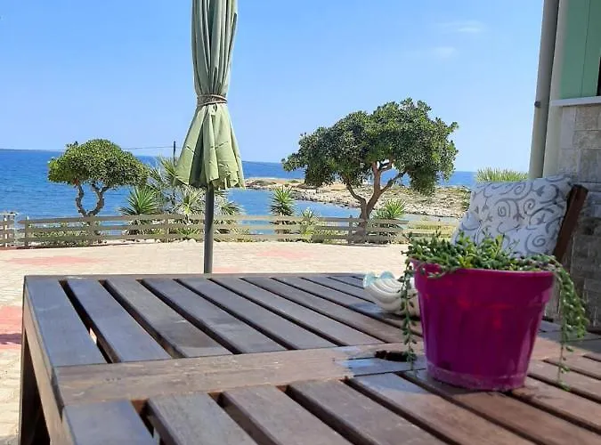 Bed & Breakfast Anatoli Agios Fokas (Laconia)